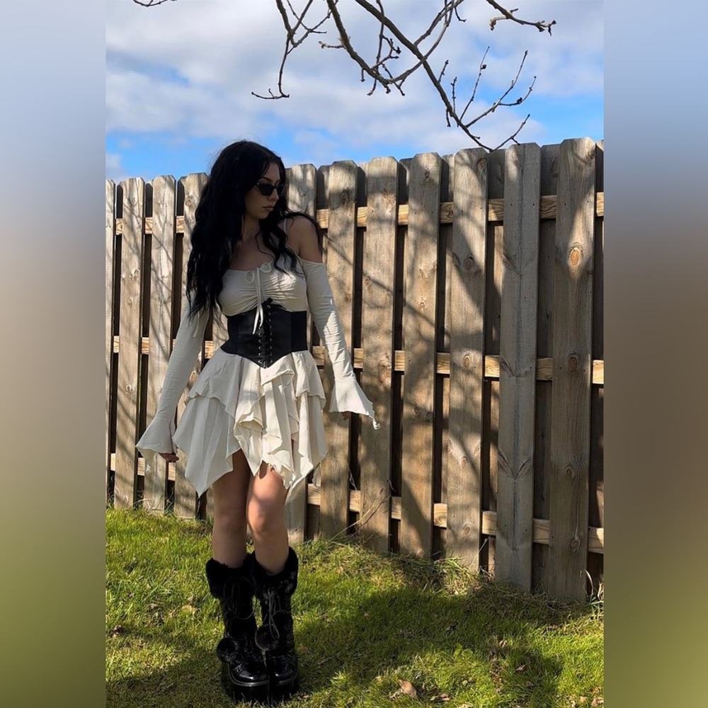 Off shoulder handkerchief dress